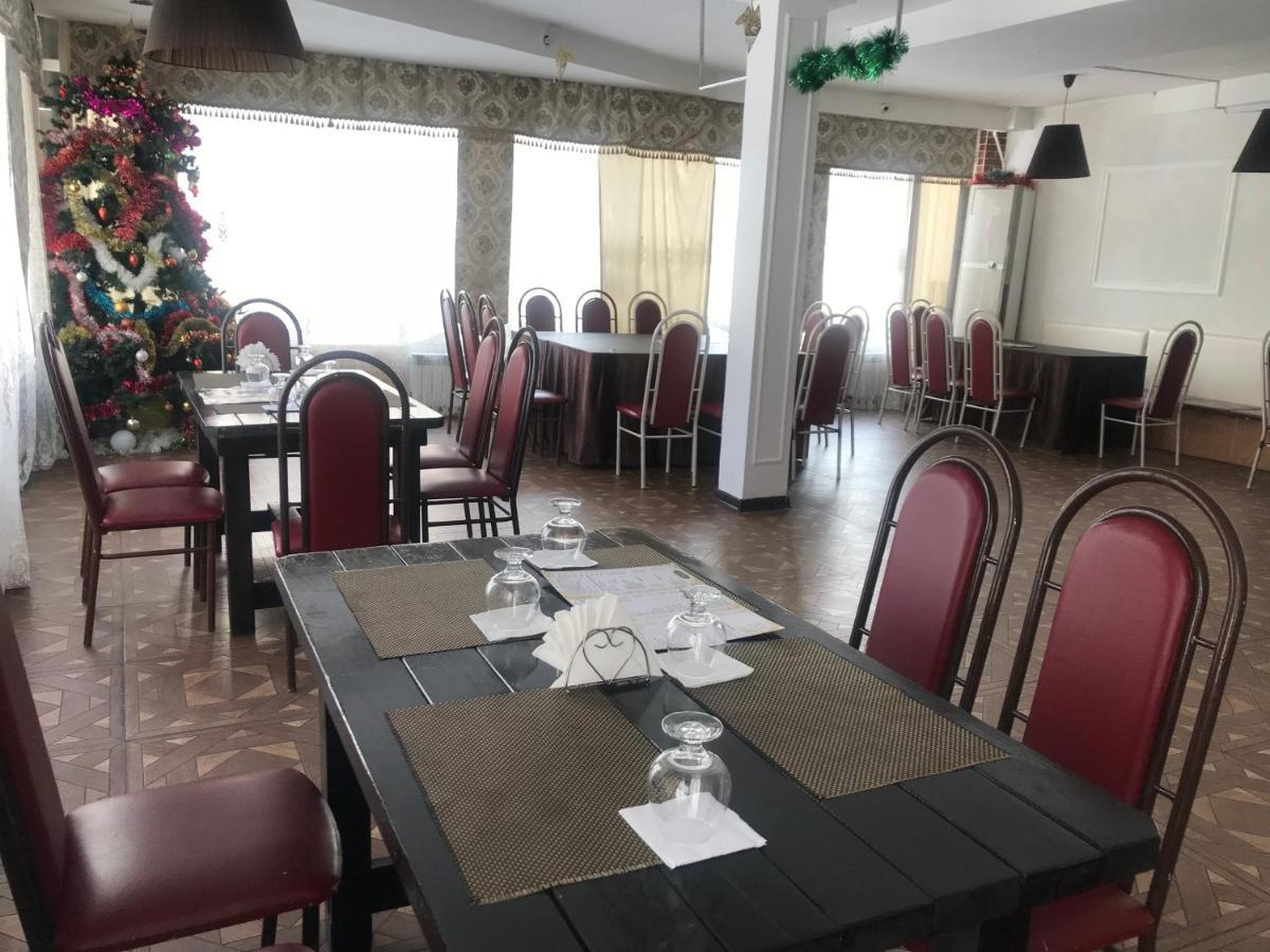 Nuri Hotel Стадион Караганда Екстер'єр фото