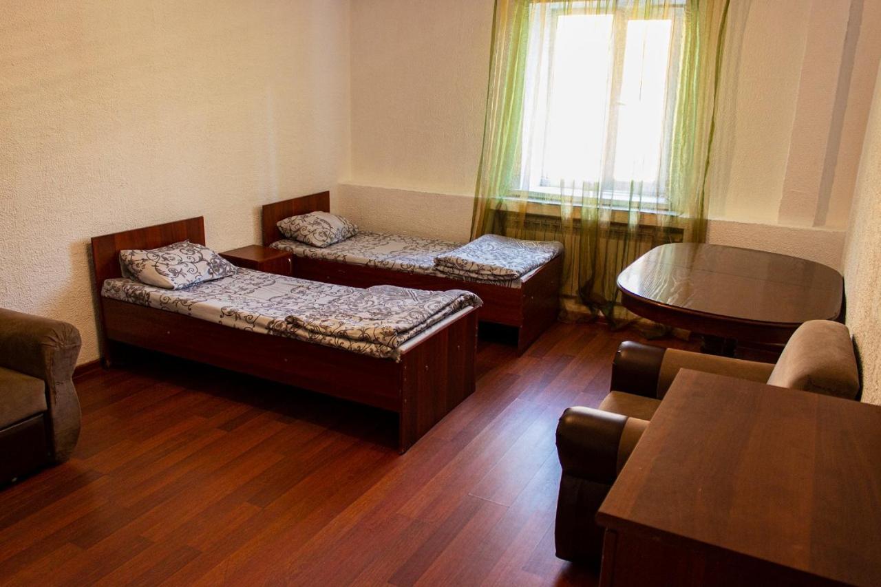 Nuri Hotel Стадион Караганда Екстер'єр фото